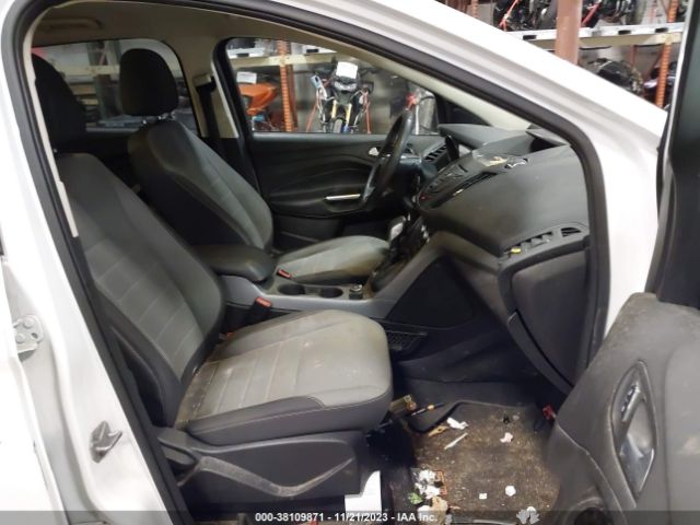 Photo 4 VIN: 1FMCU9GX5GUB63430 - FORD ESCAPE 