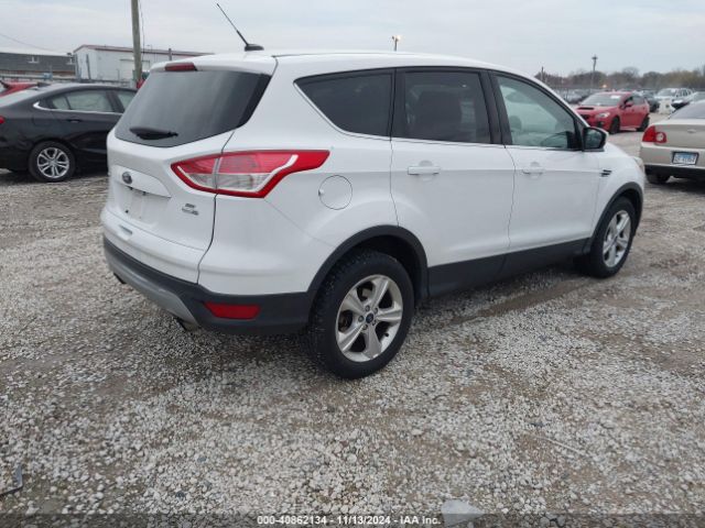 Photo 3 VIN: 1FMCU9GX5GUC81932 - FORD ESCAPE 