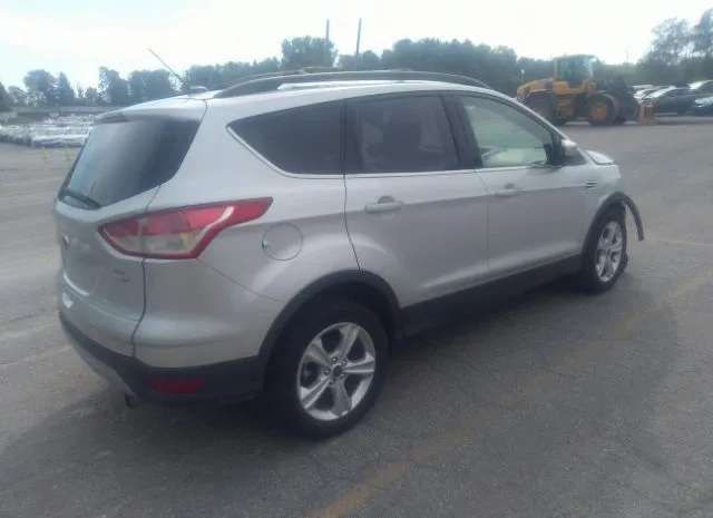 Photo 3 VIN: 1FMCU9GX6DUA35869 - FORD ESCAPE 