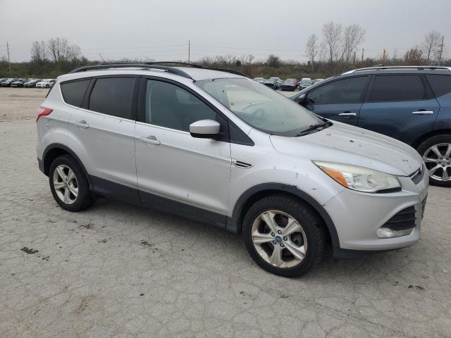 Photo 3 VIN: 1FMCU9GX6DUB02437 - FORD ESCAPE SE 