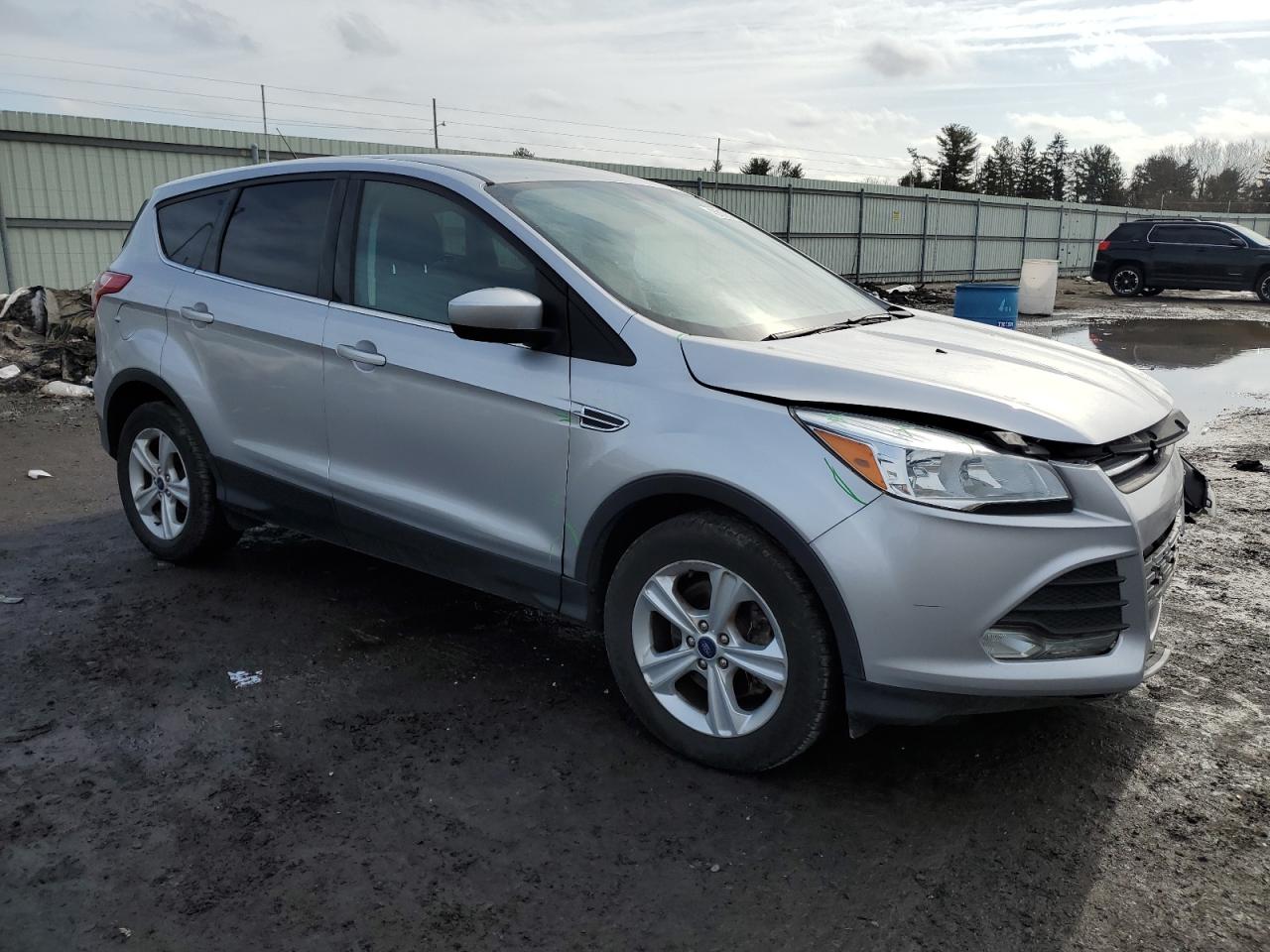 Photo 3 VIN: 1FMCU9GX6EUD25529 - FORD ESCAPE 