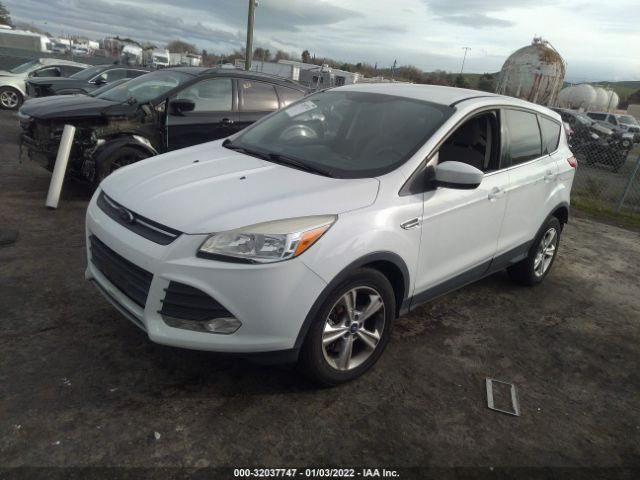 Photo 1 VIN: 1FMCU9GX6FUA18105 - FORD ESCAPE 