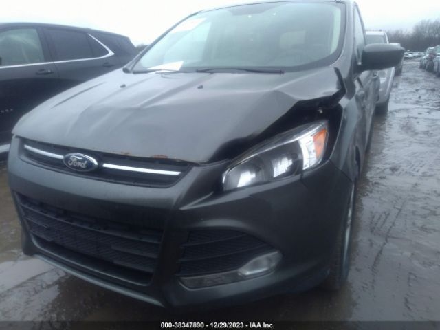 Photo 5 VIN: 1FMCU9GX6FUB42570 - FORD ESCAPE SE 