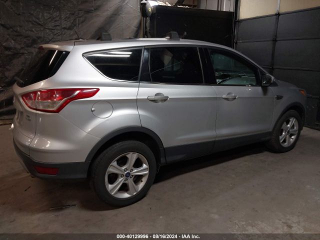 Photo 3 VIN: 1FMCU9GX6GUA47928 - FORD ESCAPE 