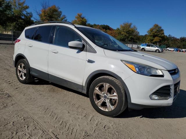 Photo 3 VIN: 1FMCU9GX6GUA49887 - FORD ESCAPE SE 