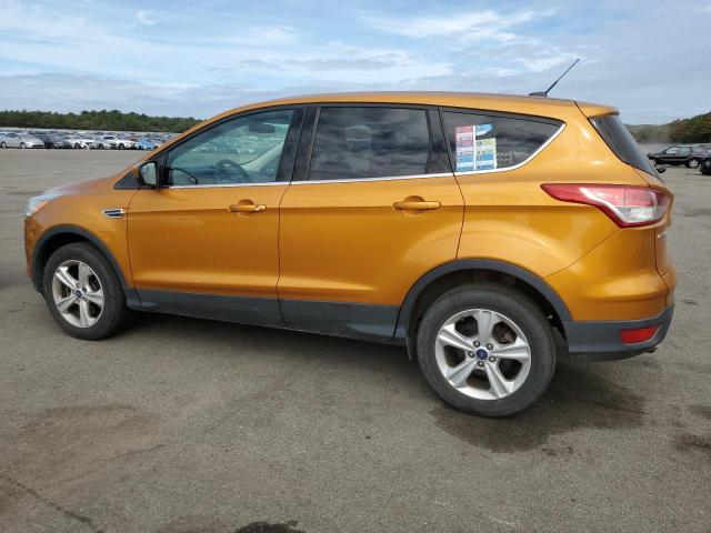 Photo 1 VIN: 1FMCU9GX6GUB02460 - FORD ESCAPE SE 