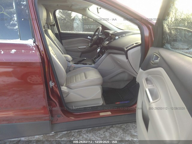 Photo 4 VIN: 1FMCU9GX7EUB77259 - FORD ESCAPE 