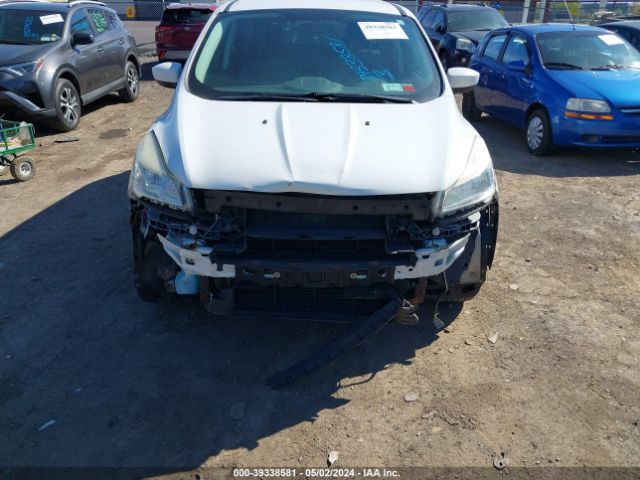 Photo 5 VIN: 1FMCU9GX7FUA93573 - FORD ESCAPE 