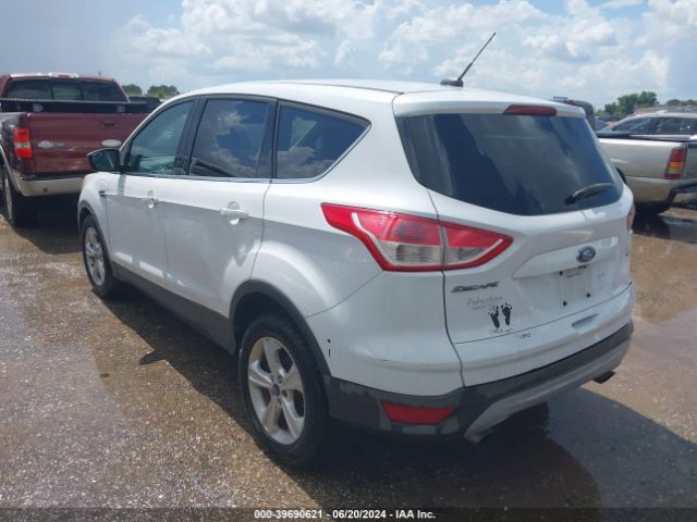 Photo 2 VIN: 1FMCU9GX7FUB09058 - FORD ESCAPE 