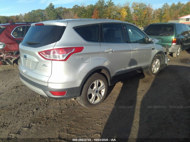 Photo 3 VIN: 1FMCU9GX7GUB10339 - FORD ESCAPE 