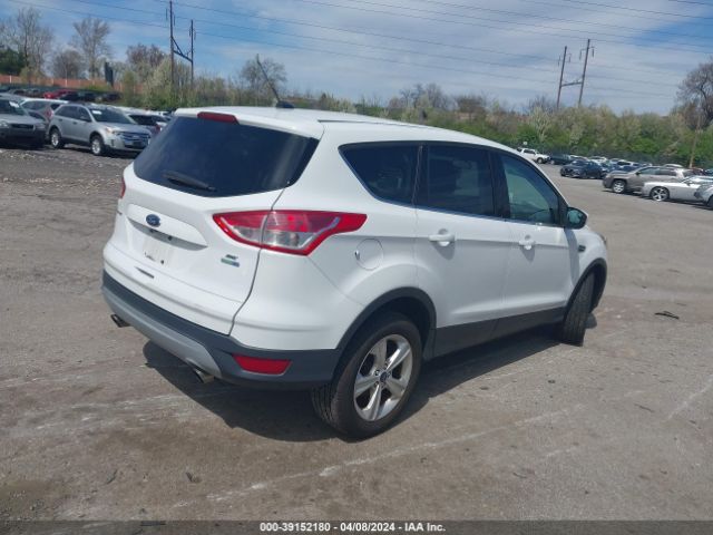 Photo 3 VIN: 1FMCU9GX7GUB28436 - FORD ESCAPE 