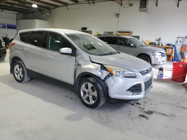 Photo 3 VIN: 1FMCU9GX8EUC28784 - FORD ESCAPE SE 