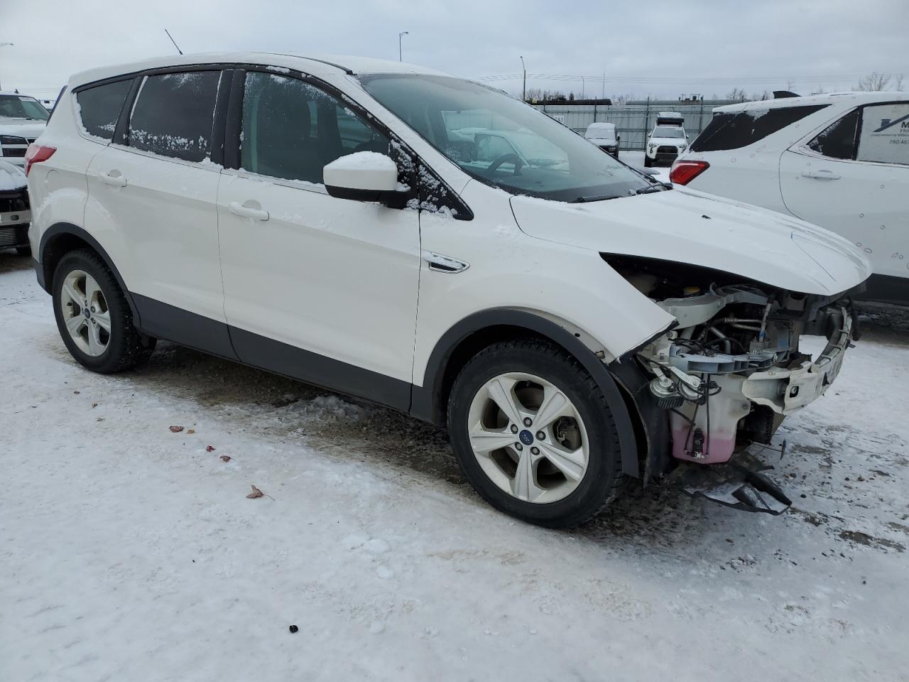 Photo 3 VIN: 1FMCU9GX8EUC39901 - FORD ESCAPE 