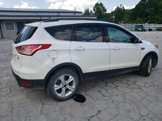 Photo 2 VIN: 1FMCU9GX8EUC43625 - FORD ESCAPE SE 