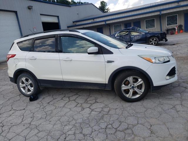 Photo 3 VIN: 1FMCU9GX8EUC43625 - FORD ESCAPE SE 