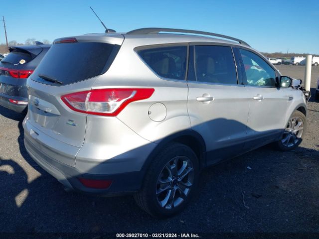 Photo 3 VIN: 1FMCU9GX8FUB16729 - FORD ESCAPE 