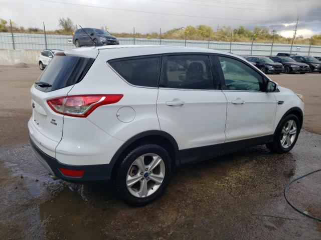 Photo 2 VIN: 1FMCU9GX8FUB30422 - FORD ESCAPE SE 