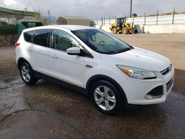 Photo 3 VIN: 1FMCU9GX8FUB30422 - FORD ESCAPE SE 