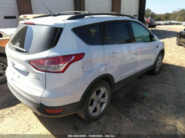 Photo 3 VIN: 1FMCU9GX8FUC28608 - FORD ESCAPE 