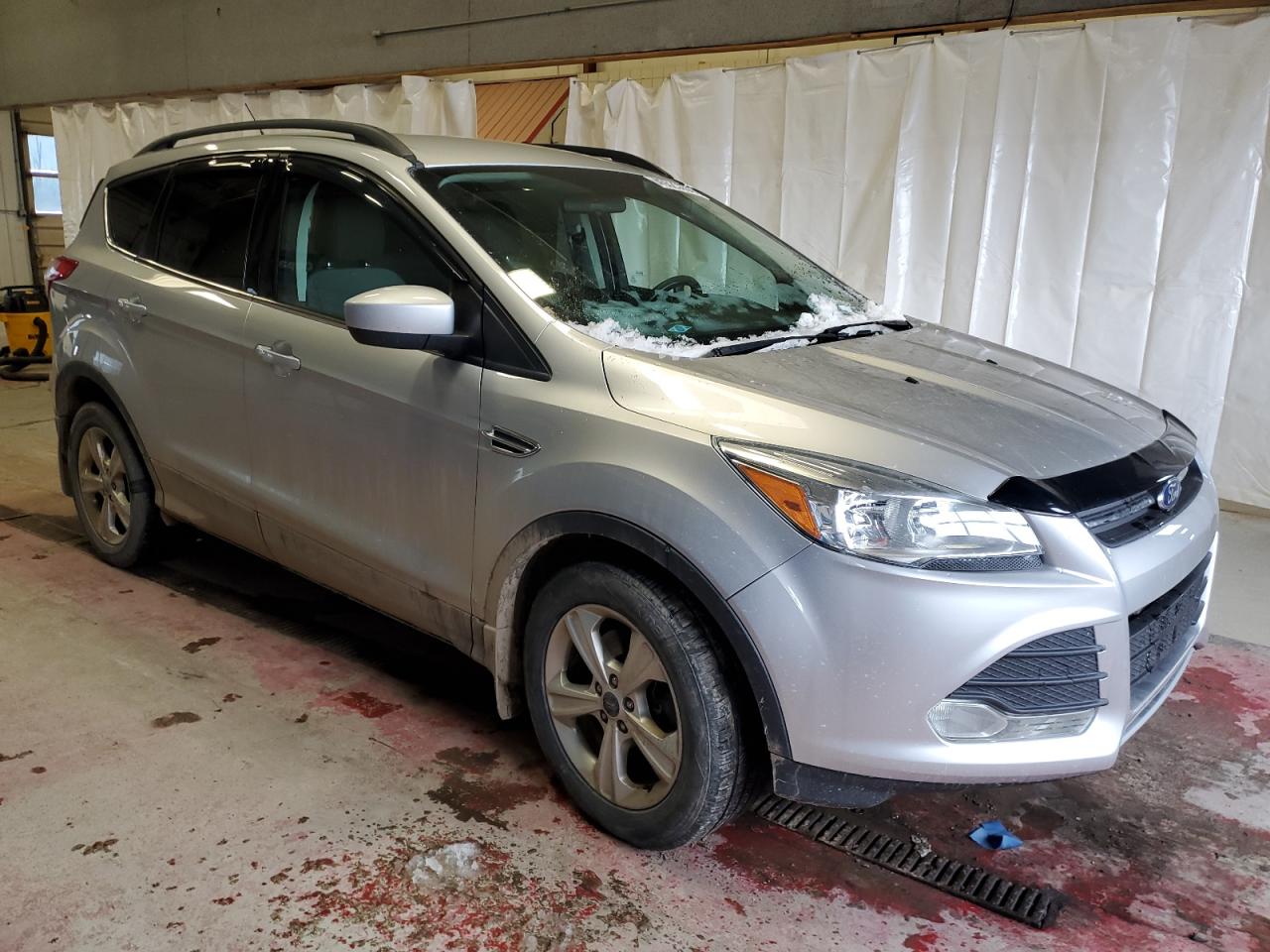 Photo 3 VIN: 1FMCU9GX8GUB12875 - FORD ESCAPE 