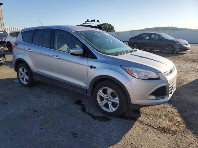 Photo 3 VIN: 1FMCU9GX8GUB25898 - FORD ESCAPE SE 