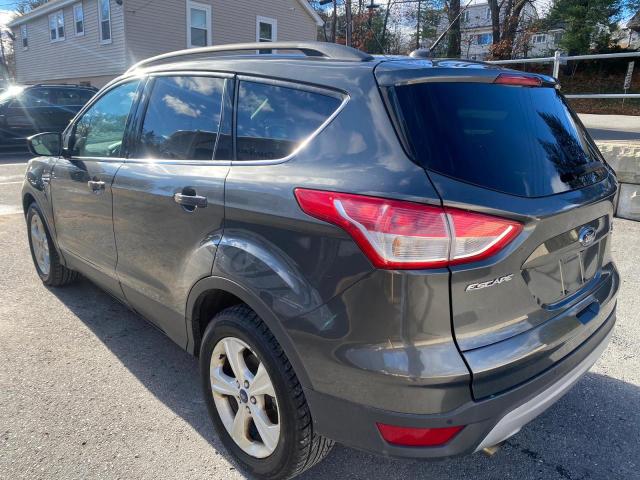 Photo 2 VIN: 1FMCU9GX8GUB92596 - FORD ESCAPE SE 