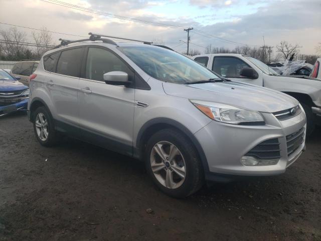 Photo 3 VIN: 1FMCU9GX8GUC32711 - FORD ESCAPE SE 