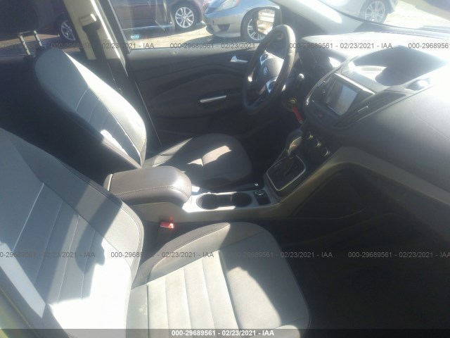 Photo 4 VIN: 1FMCU9GX9DUA69773 - FORD ESCAPE 