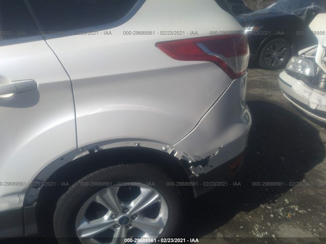 Photo 5 VIN: 1FMCU9GX9DUA69773 - FORD ESCAPE 