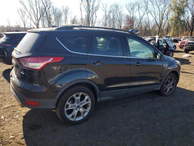 Photo 2 VIN: 1FMCU9GX9DUA90140 - FORD ESCAPE SE 