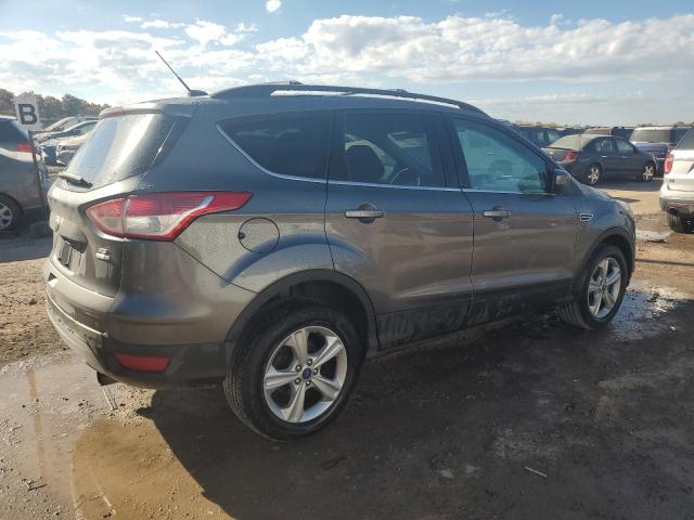 Photo 2 VIN: 1FMCU9GX9DUB89315 - FORD ESCAPE SE 