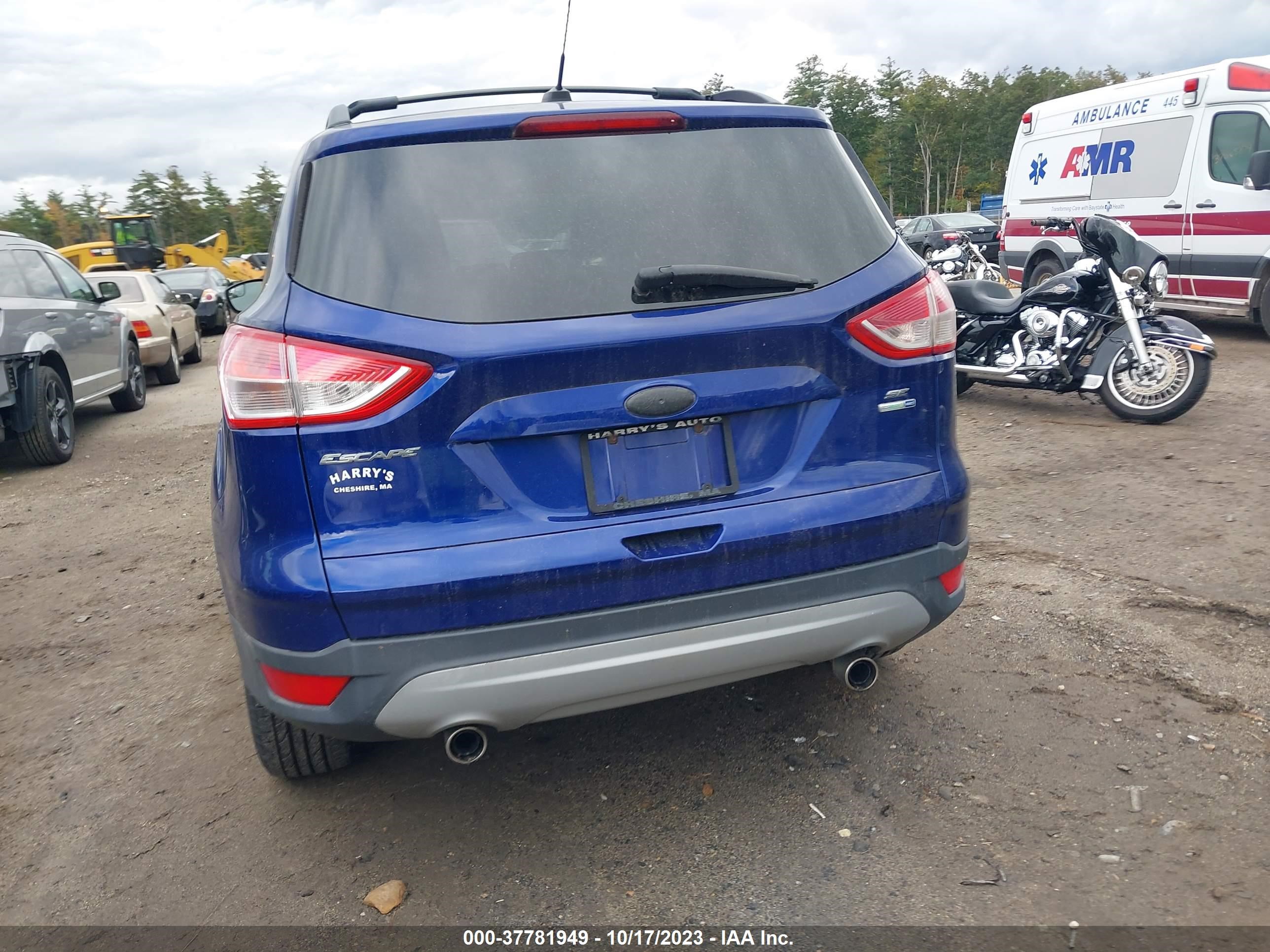 Photo 11 VIN: 1FMCU9GX9DUC58309 - FORD ESCAPE 