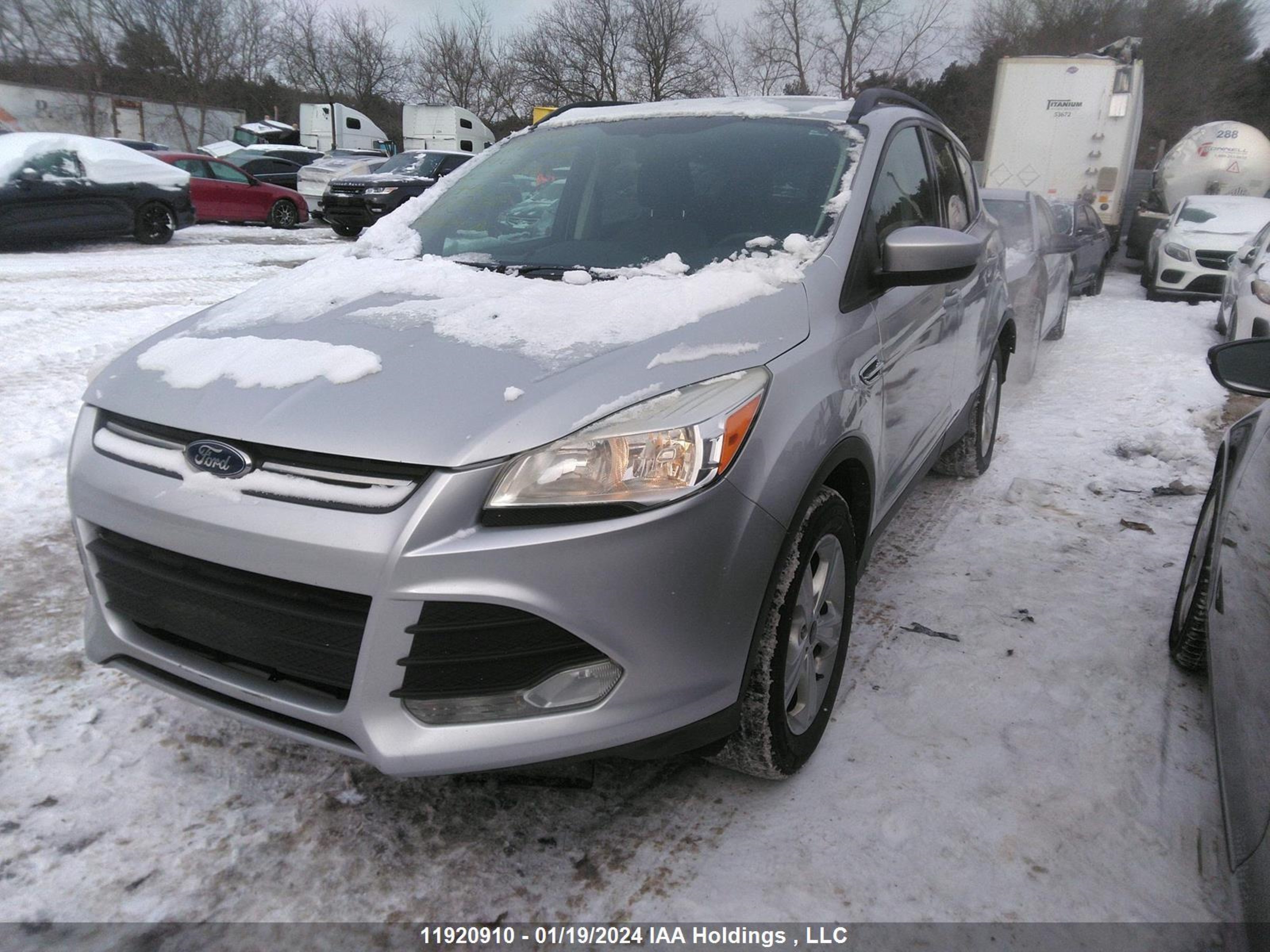 Photo 1 VIN: 1FMCU9GX9EUC39325 - FORD ESCAPE 