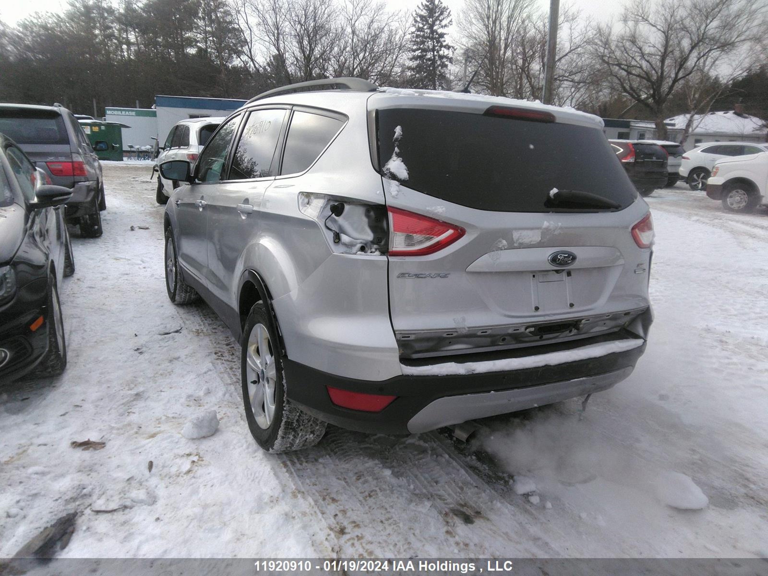 Photo 2 VIN: 1FMCU9GX9EUC39325 - FORD ESCAPE 