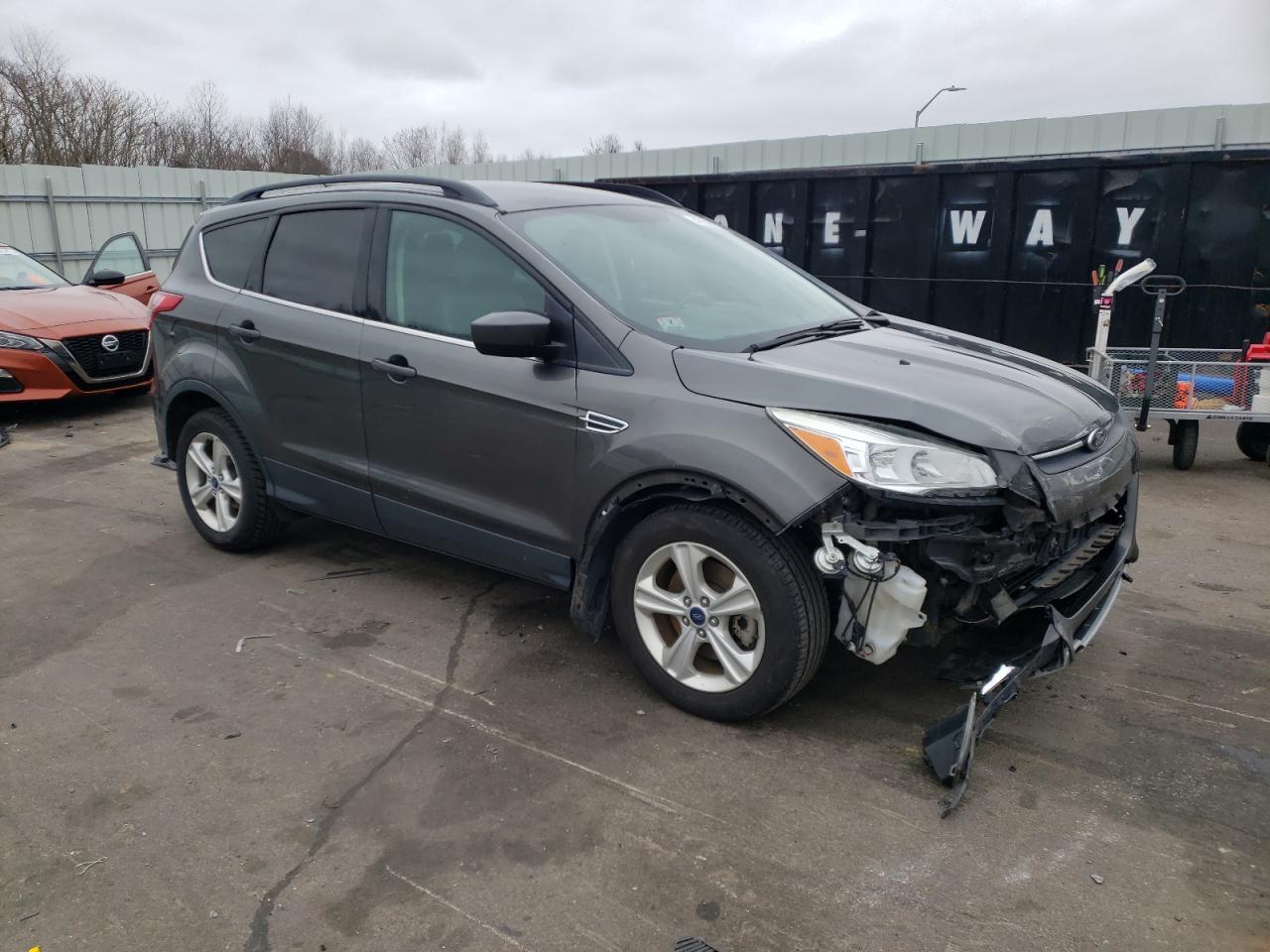 Photo 3 VIN: 1FMCU9GX9FUB06727 - FORD ESCAPE 