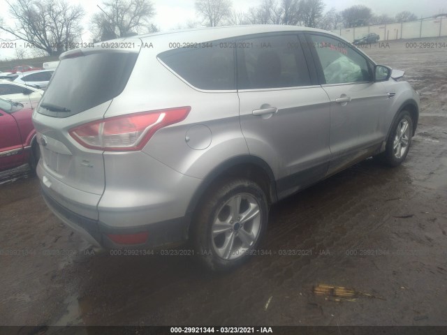 Photo 3 VIN: 1FMCU9GX9FUB39114 - FORD ESCAPE 