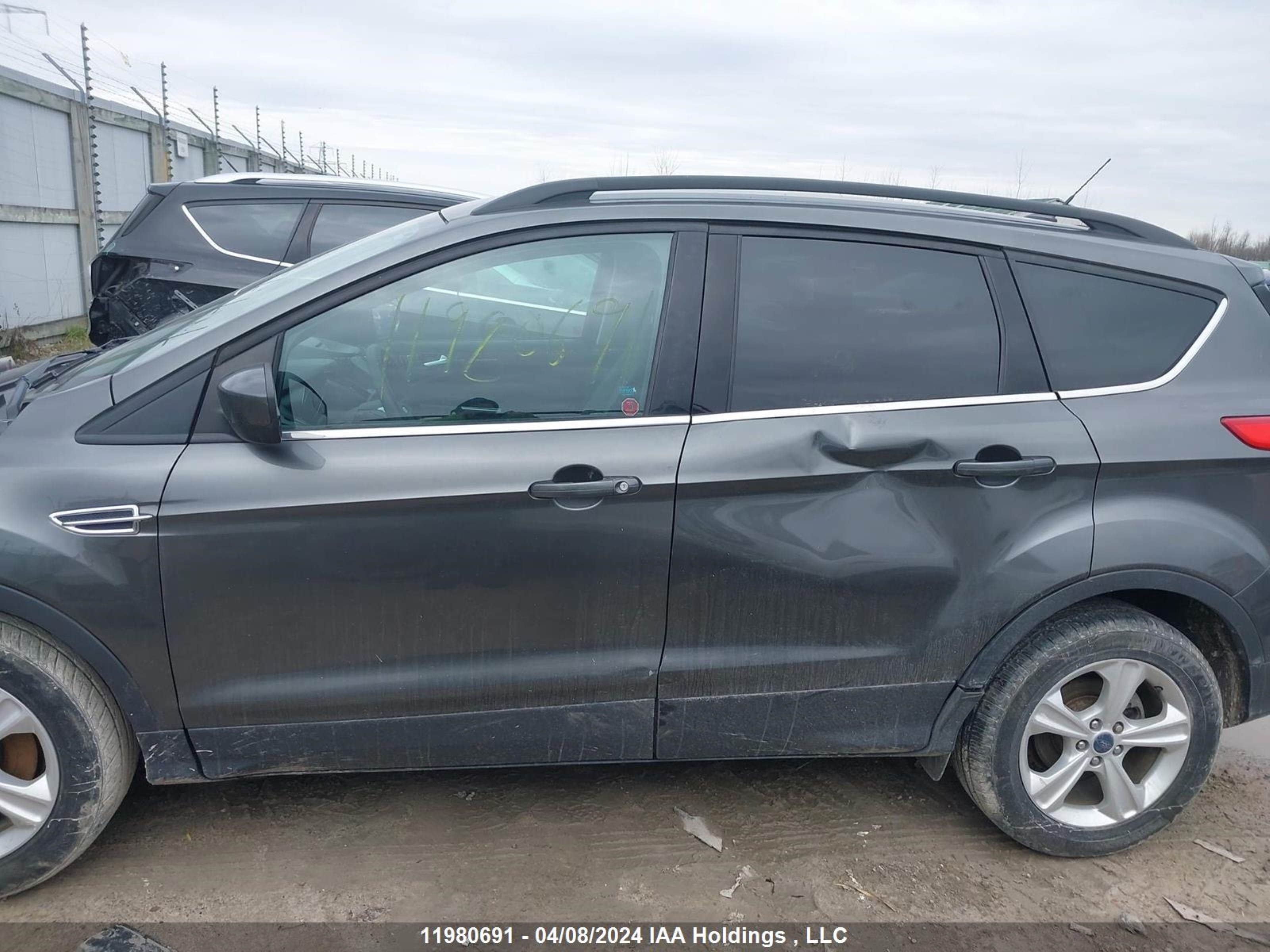 Photo 14 VIN: 1FMCU9GX9FUB43972 - FORD ESCAPE 