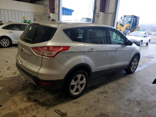 Photo 2 VIN: 1FMCU9GX9FUB71335 - FORD ESCAPE SE 