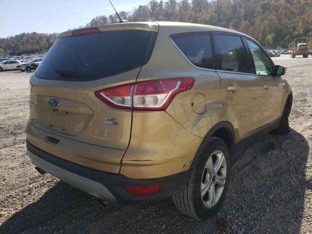 Photo 3 VIN: 1FMCU9GX9FUC11610 - FORD ESCAPE SE 