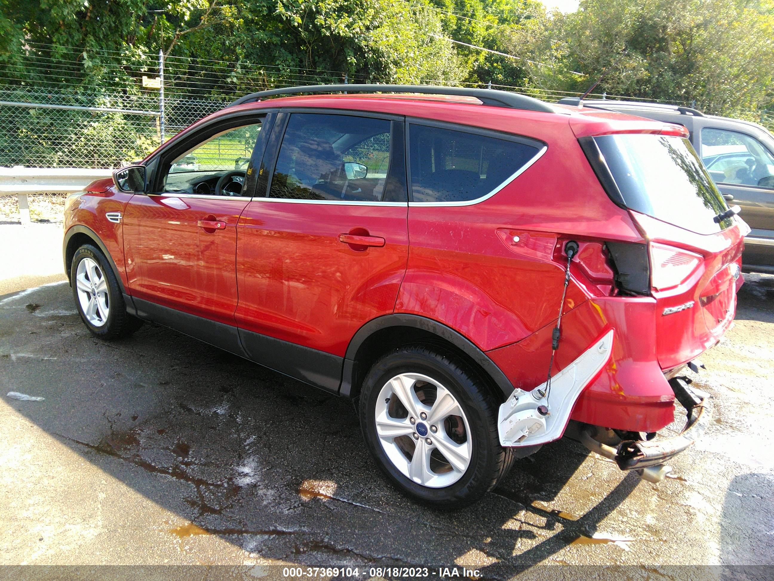 Photo 2 VIN: 1FMCU9GX9GUA89333 - FORD ESCAPE 