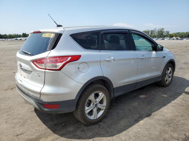 Photo 2 VIN: 1FMCU9GX9GUB29300 - FORD ESCAPE SE 