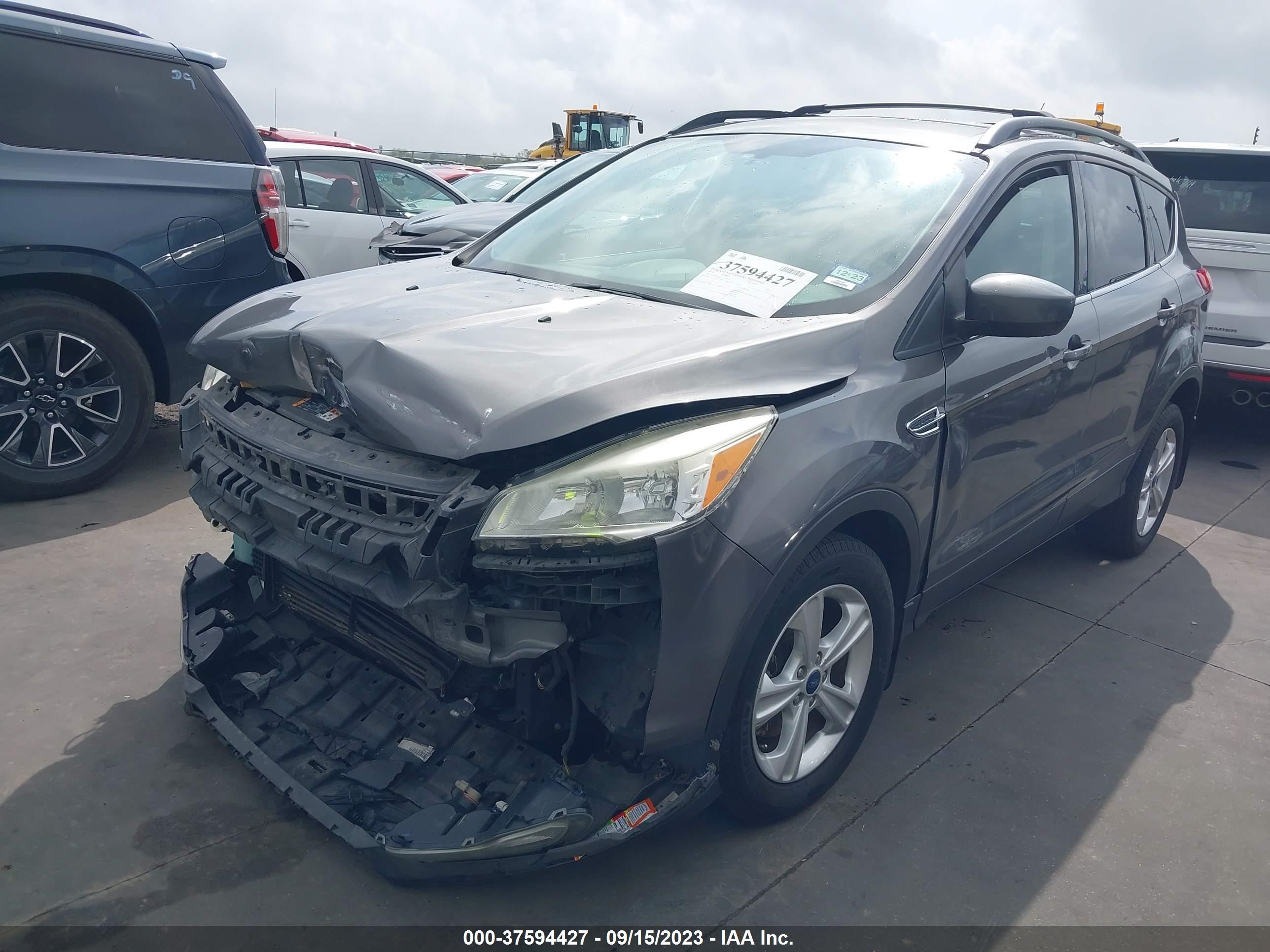 Photo 1 VIN: 1FMCU9GXXEUA77110 - FORD ESCAPE 