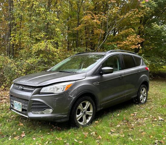 Photo 1 VIN: 1FMCU9GXXEUC14191 - FORD ESCAPE SE 