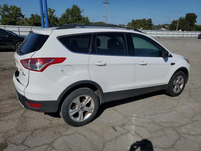 Photo 2 VIN: 1FMCU9GXXEUD73020 - FORD ESCAPE SE 