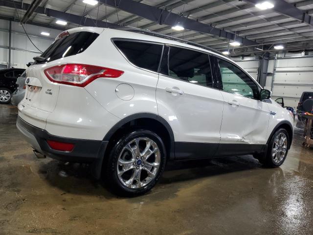 Photo 2 VIN: 1FMCU9GXXFUA17619 - FORD ESCAPE 