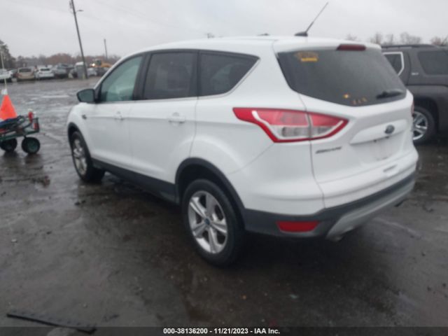 Photo 2 VIN: 1FMCU9GXXFUA72846 - FORD ESCAPE 