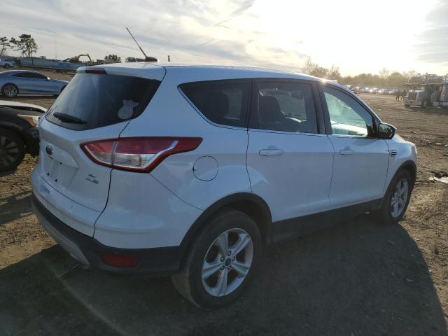 Photo 2 VIN: 1FMCU9GXXFUA81613 - FORD ESCAPE SE 