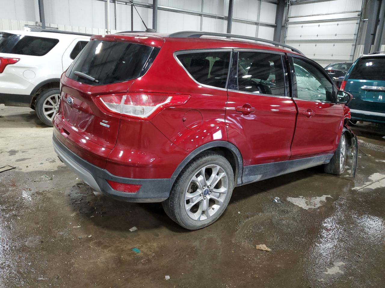 Photo 2 VIN: 1FMCU9GXXFUB16831 - FORD ESCAPE 