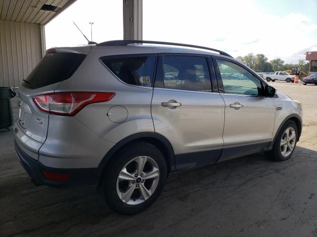 Photo 2 VIN: 1FMCU9GXXFUC15035 - FORD ESCAPE SE 