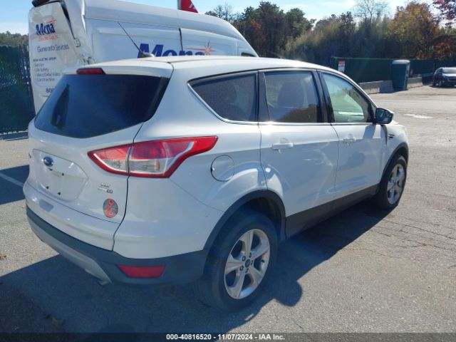 Photo 3 VIN: 1FMCU9GXXFUC44468 - FORD ESCAPE 